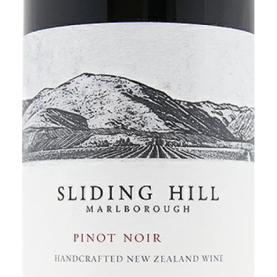 Sliding Hill Pinot Noir 2011 (12x75cl)